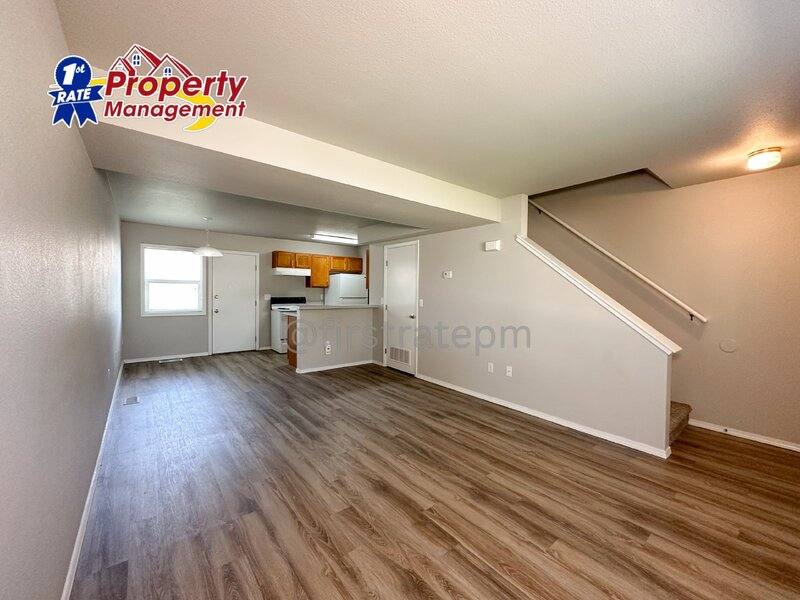 Townhouse for rent at 275 E Elbridge St, Meridian, ID 83646