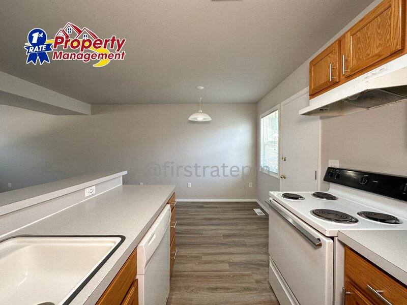 Townhouse for rent at 275 E Elbridge St, Meridian, ID 83646