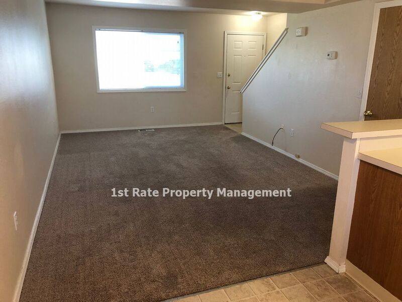 Townhouse for rent at 275 E Elbridge St, Meridian, ID 83646
