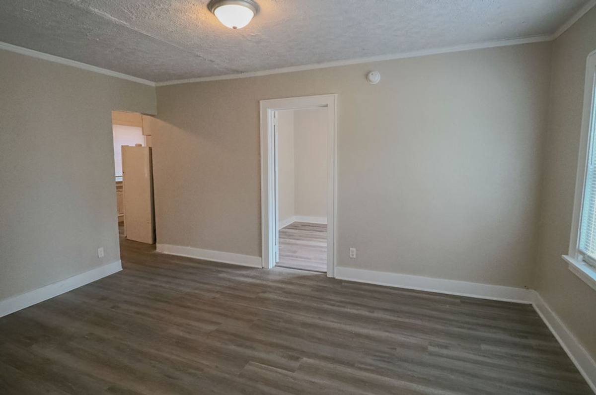 Apartment for rent at 306 E Pine St, Wichita, KS 67214