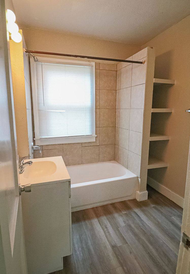 Apartment for rent at 306 E Pine St, Wichita, KS 67214