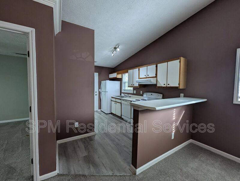 House for rent at 705 Varsity Dr, Wilmington, NC 28403