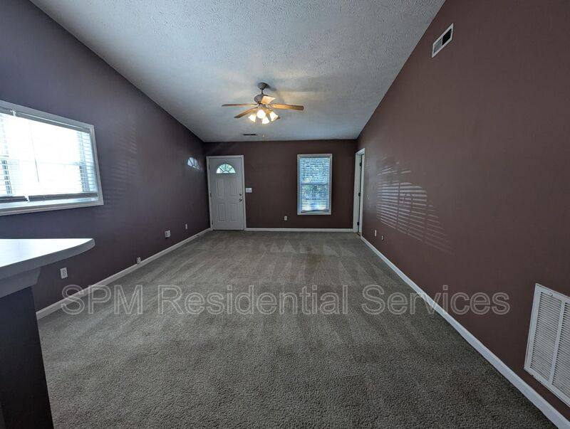 House for rent at 705 Varsity Dr, Wilmington, NC 28403