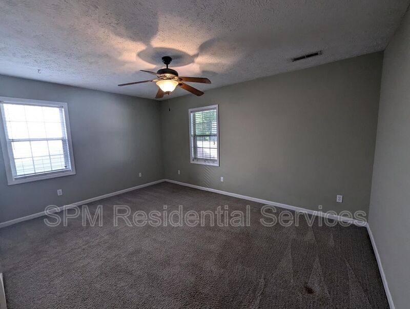 House for rent at 705 Varsity Dr, Wilmington, NC 28403