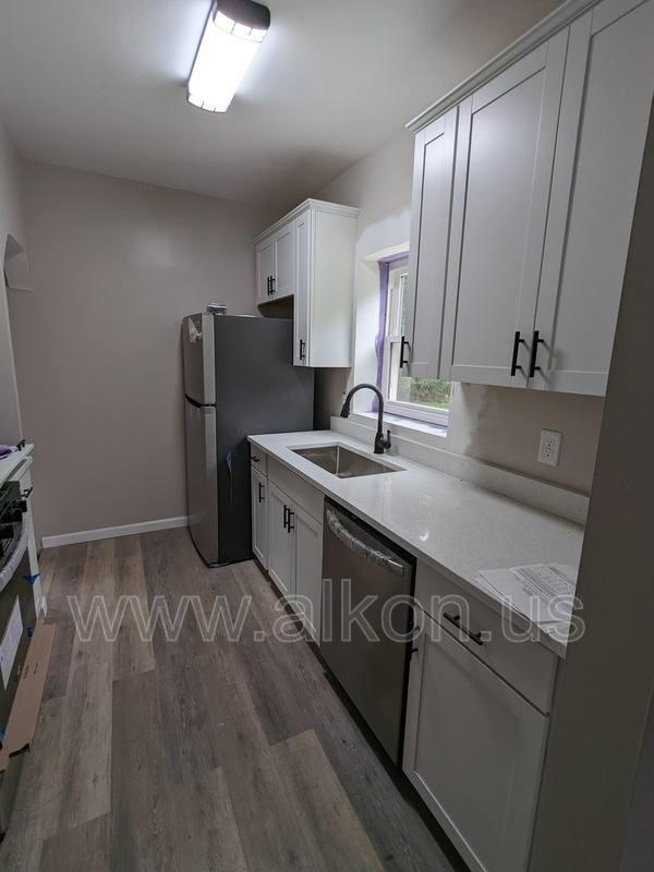 House for rent at 998 Clifton Rd, Bethel Park, PA 15102