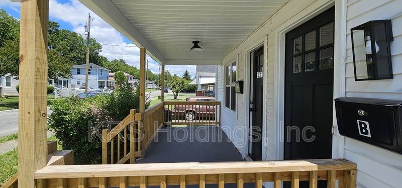 Apartment for rent at 308 Saint James Ave #B, Suffolk, VA 23434
