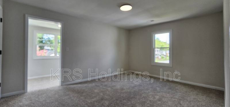 Apartment for rent at 308 Saint James Ave #B, Suffolk, VA 23434