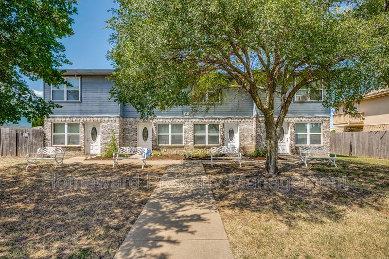 Townhouse for rent at 604 Meadow View Court #3, Denton, TX 76207