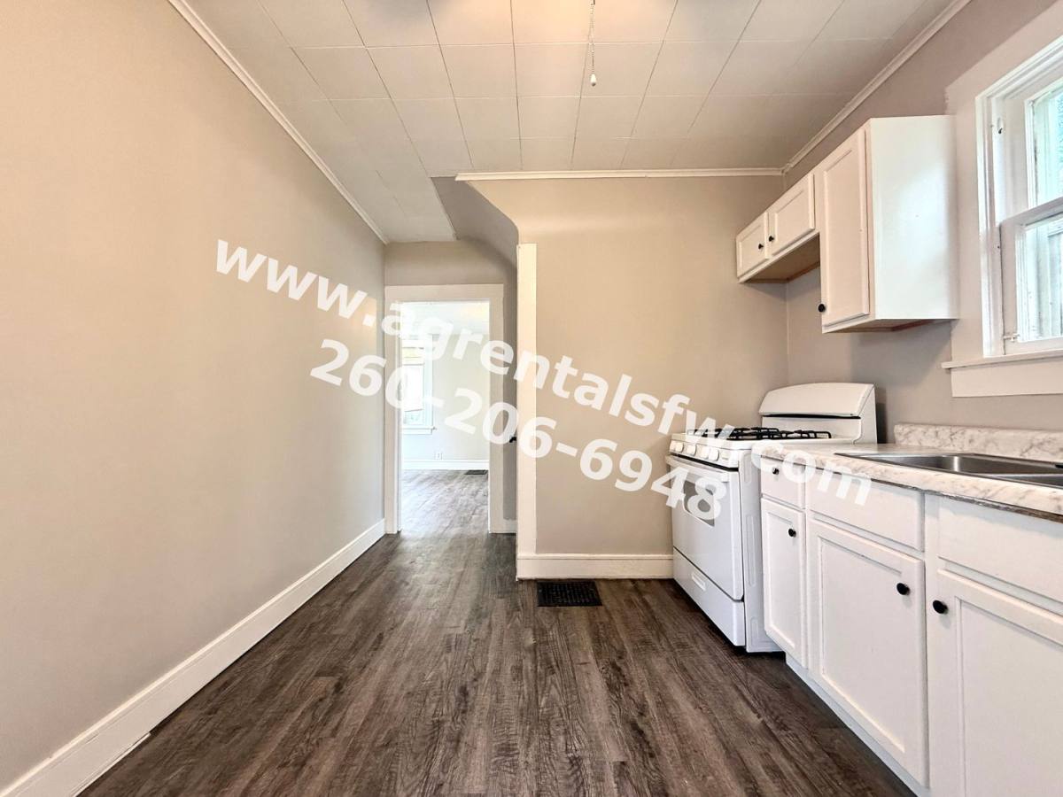 House for rent at 2720 Queen St, Fort Wayne, IN 46806