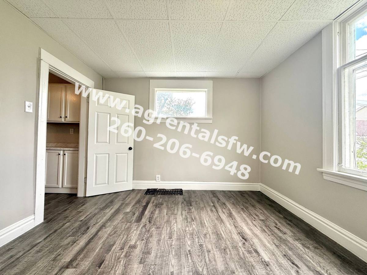 House for rent at 2720 Queen St, Fort Wayne, IN 46806