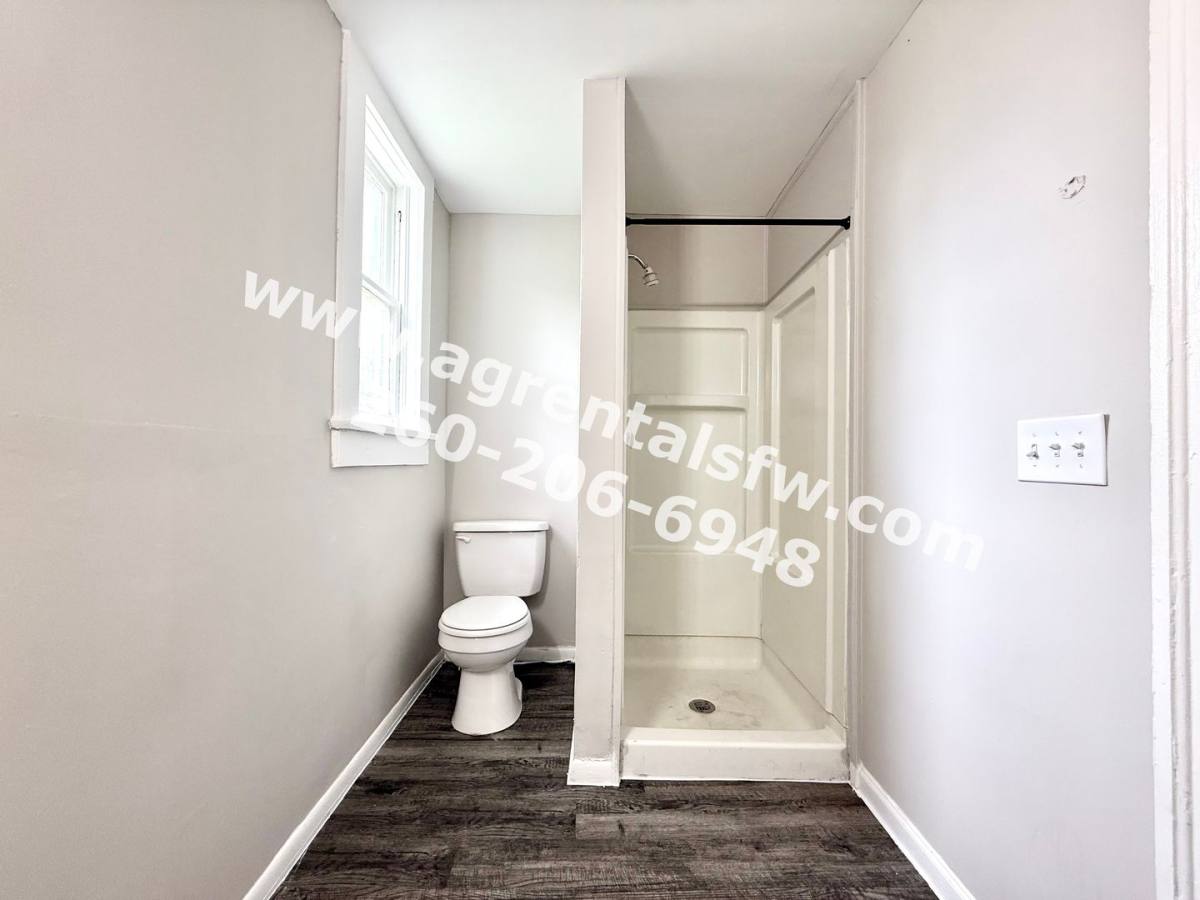 House for rent at 2720 Queen St, Fort Wayne, IN 46806