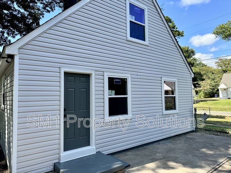 House for rent at 1020 Nancy Lane SE, Winston Salem, NC 27107