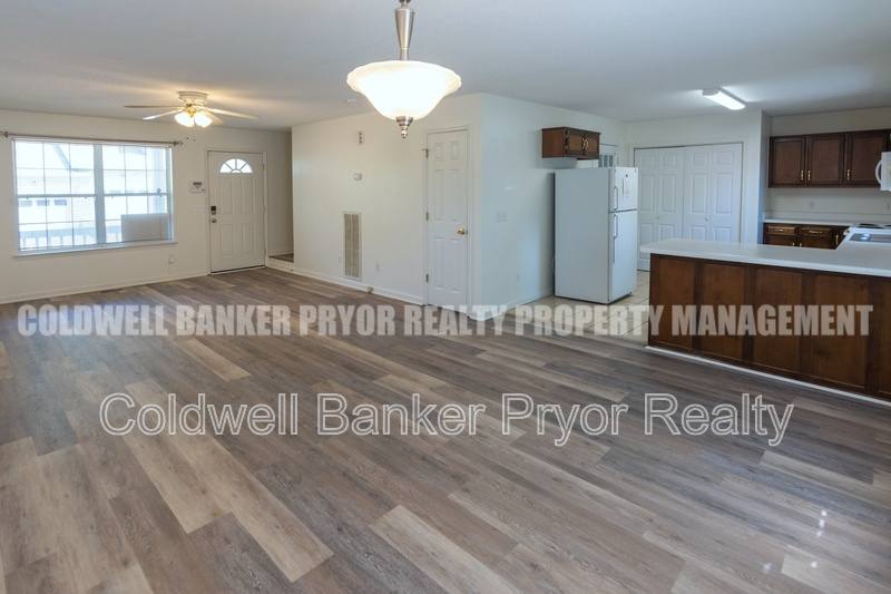 Apartment for rent at 1240 N Concord Rd - E, Chattanooga, TN 37421