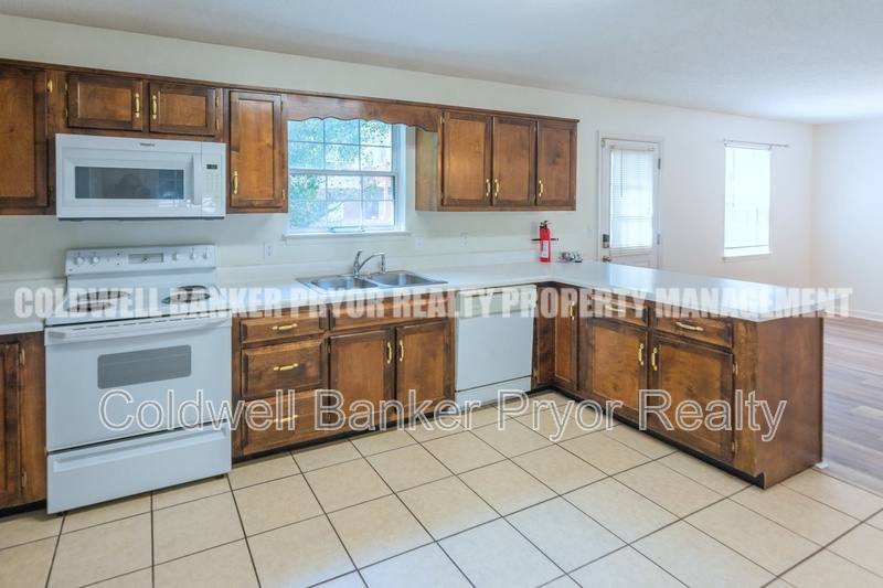 Apartment for rent at 1240 N Concord Rd - E, Chattanooga, TN 37421