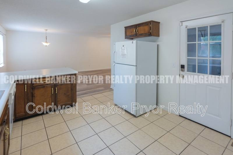 Apartment for rent at 1240 N Concord Rd - E, Chattanooga, TN 37421