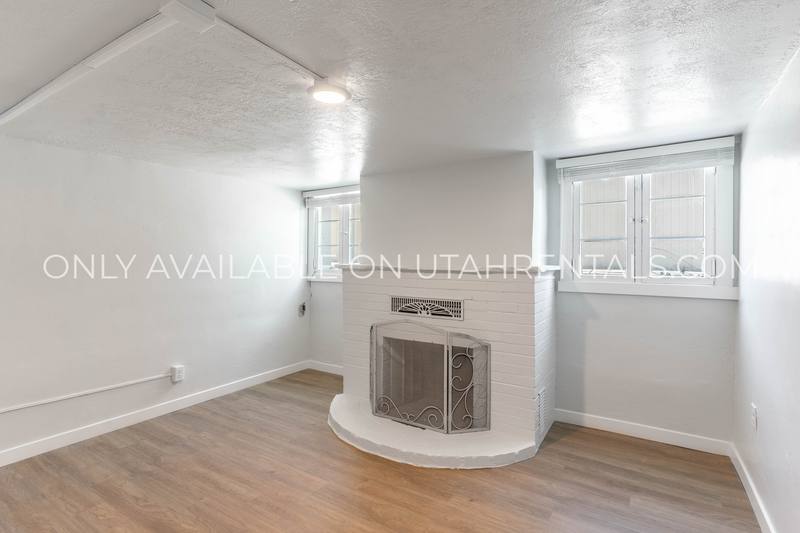 Apartment for rent at 233 W 400 N, Provo, UT 84601