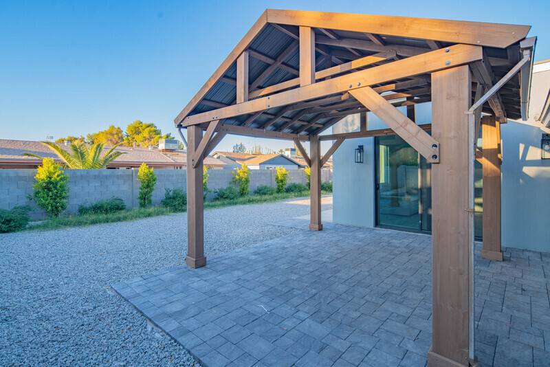 House for rent at 3701 E Ludlow Dr, Phoenix, AZ 85032