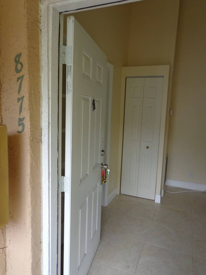 Condo for rent at 8775 NW 39 St, Fort Lauderdale, FL 33351