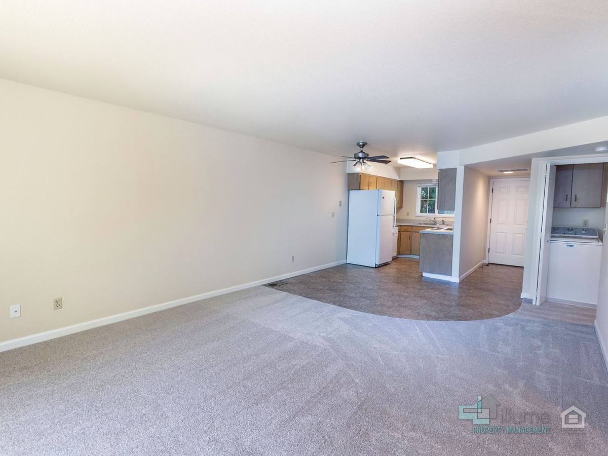 Apartment for rent at 3489 - 3493 Hawthorne Ave NE, Salem, OR 97301