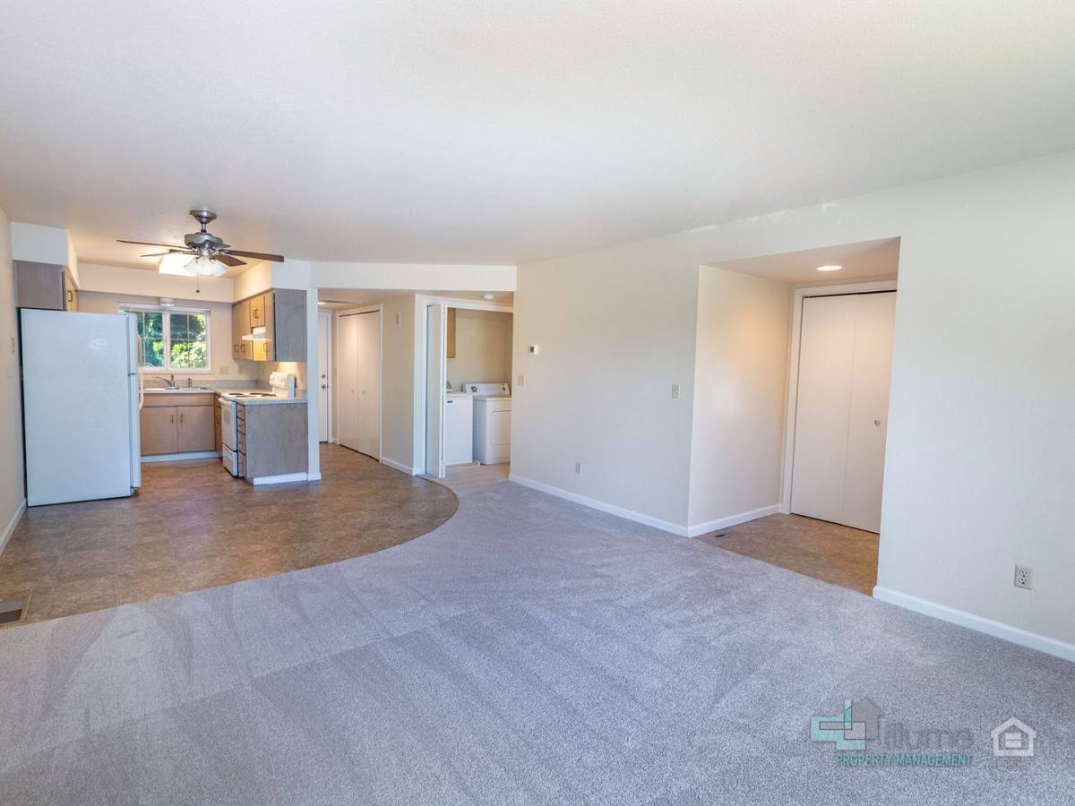 Apartment for rent at 3489 - 3493 Hawthorne Ave NE, Salem, OR 97301