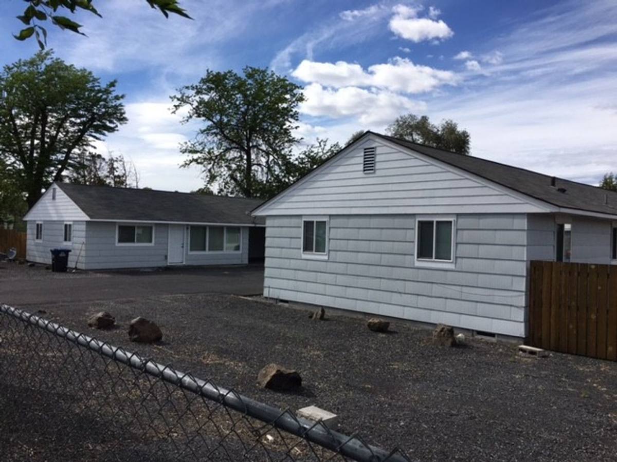 Apartment for rent at 329-331 Gibby, Moses Lake, WA 98837