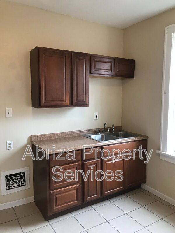 Apartment for rent at 4101 Dewy Ave #2F, Saint Louis, MO 63116