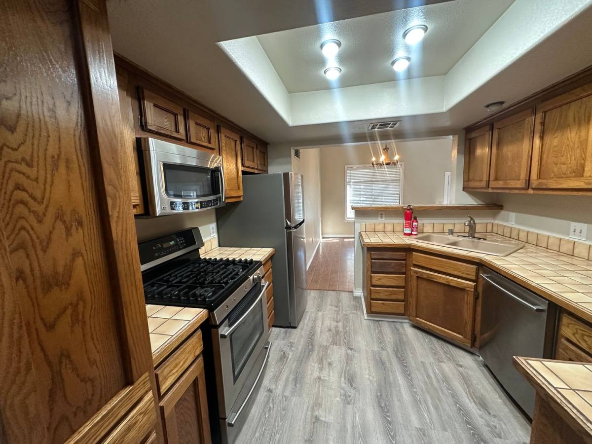House for rent at 401 Tepatitlan Court, Ridgecrest, CA 93555