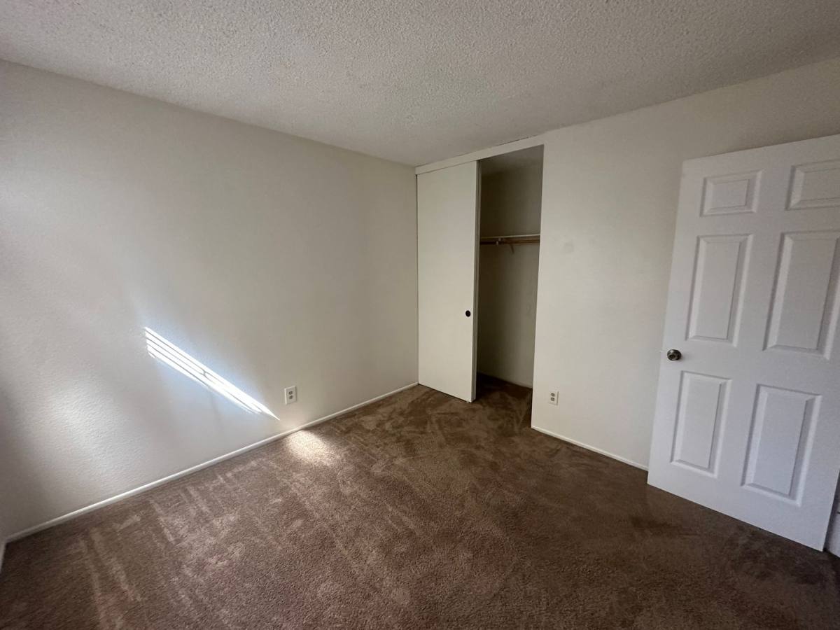 House for rent at 401 Tepatitlan Court, Ridgecrest, CA 93555
