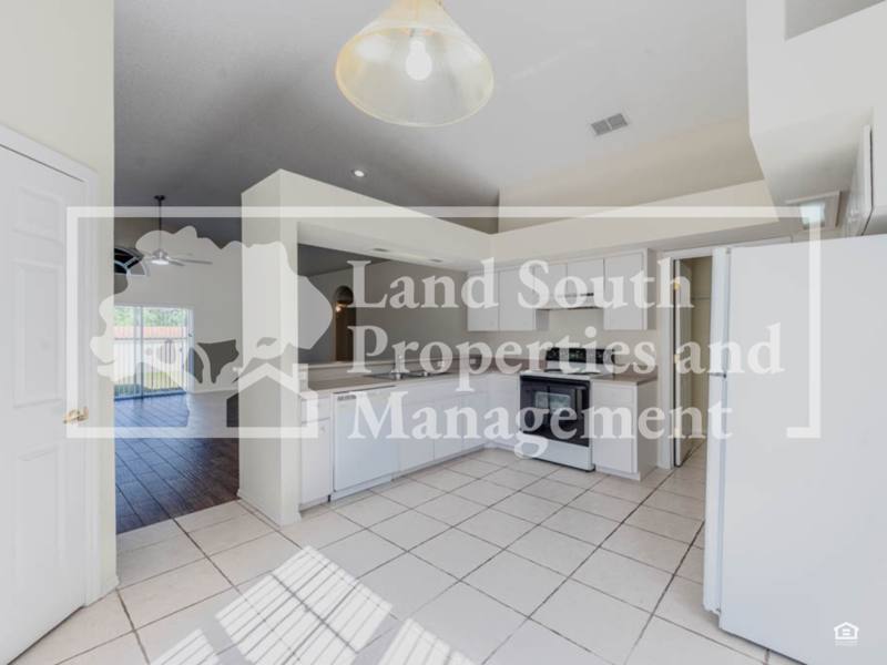 House for rent at 7053 Cascades Court, Lakeland, FL 33813