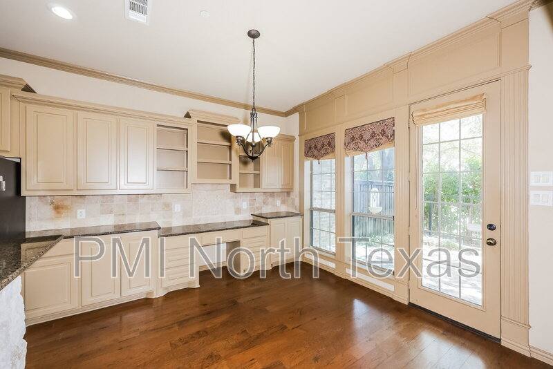 Townhouse for rent at 5379 Balmoral Dr, Frisco, TX 75034
