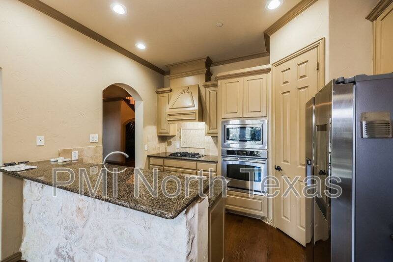Townhouse for rent at 5379 Balmoral Dr, Frisco, TX 75034