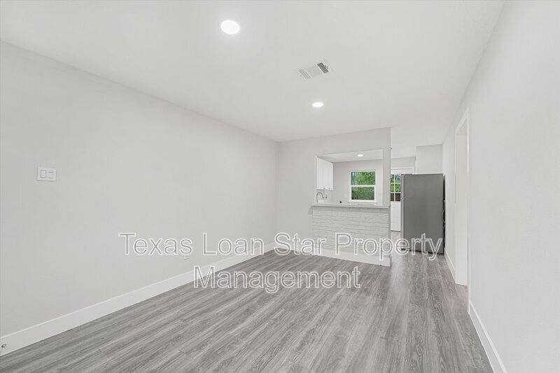 House for rent at 4630 Clover St, Houston, TX 77051