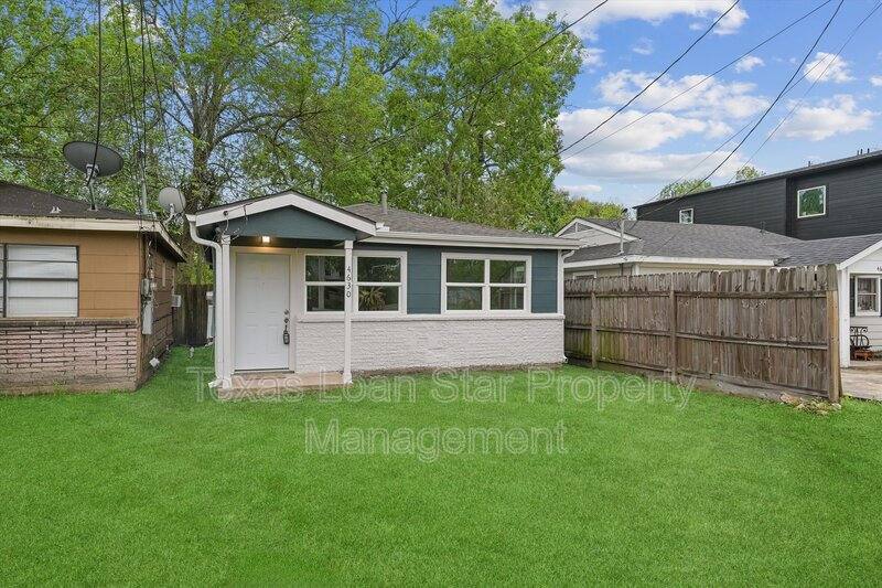House for rent at 4630 Clover St, Houston, TX 77051
