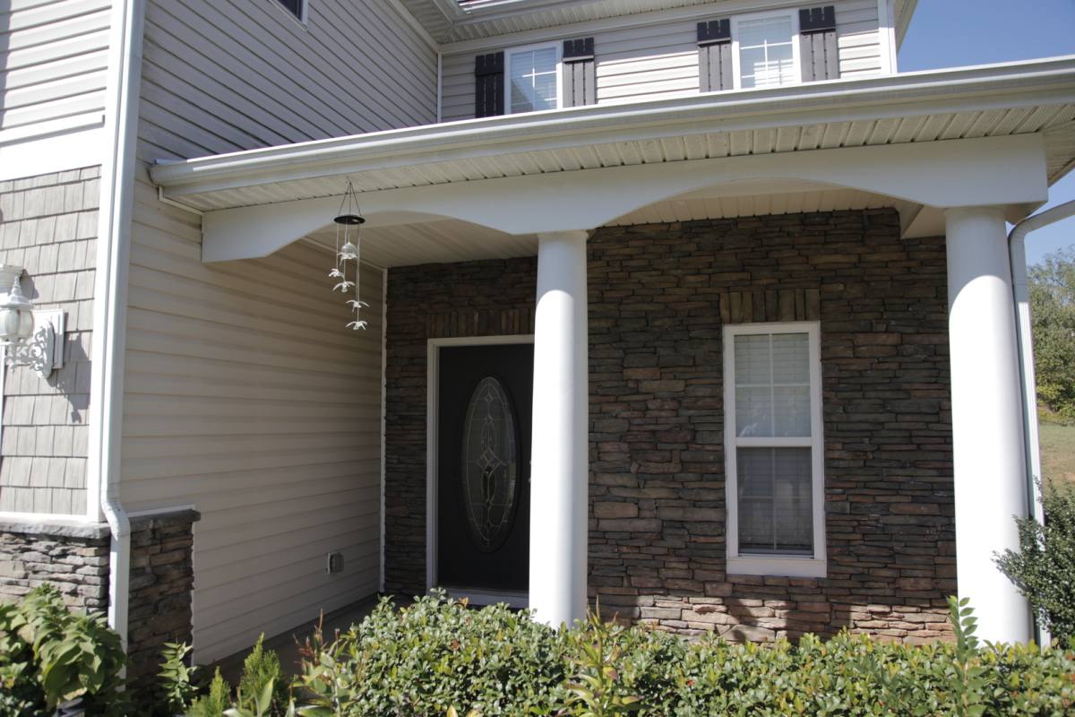 House for rent at 12331 Cumberland Cove Dr, Charlotte, NC 28273