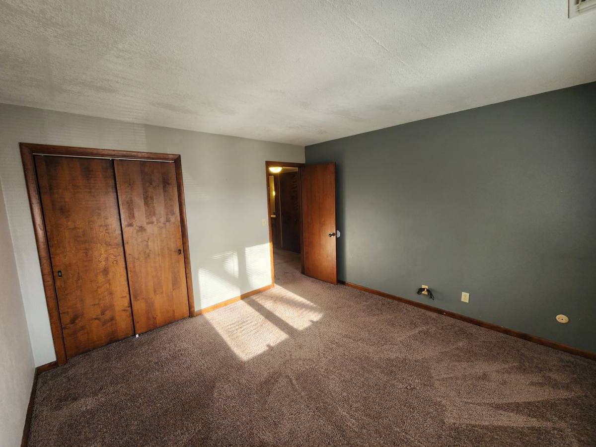 Apartment for rent at 2717 11th Ave, Moline, IL 61265