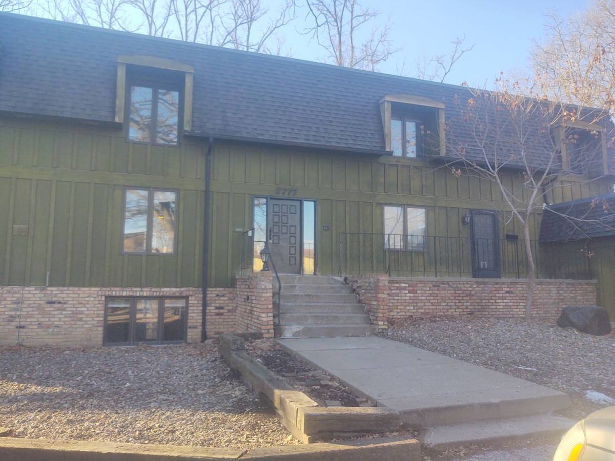 Apartment for rent at 2717 11th Ave, Moline, IL 61265