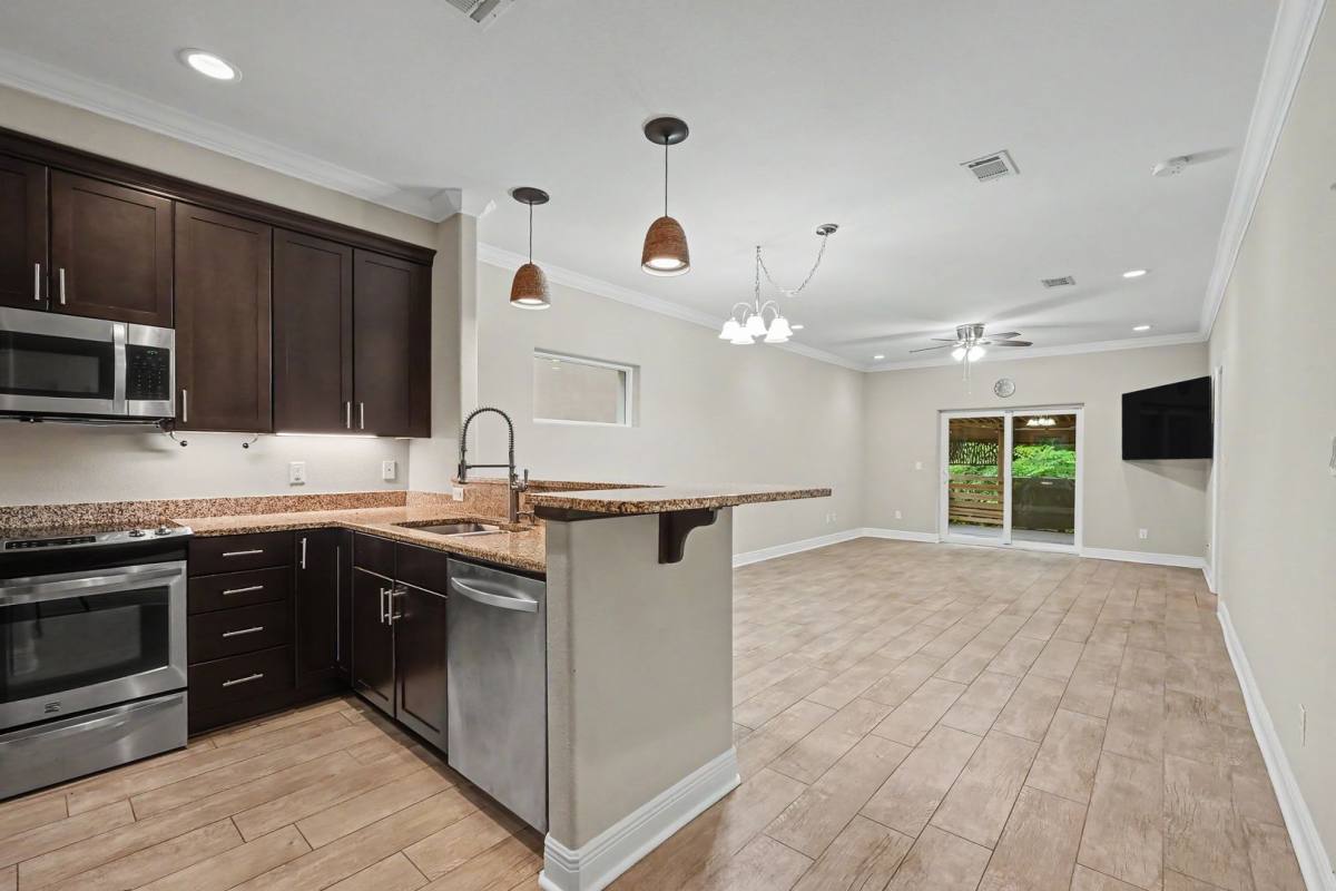 House for rent at 490 Soundview Court, Mary Esther, FL 32569