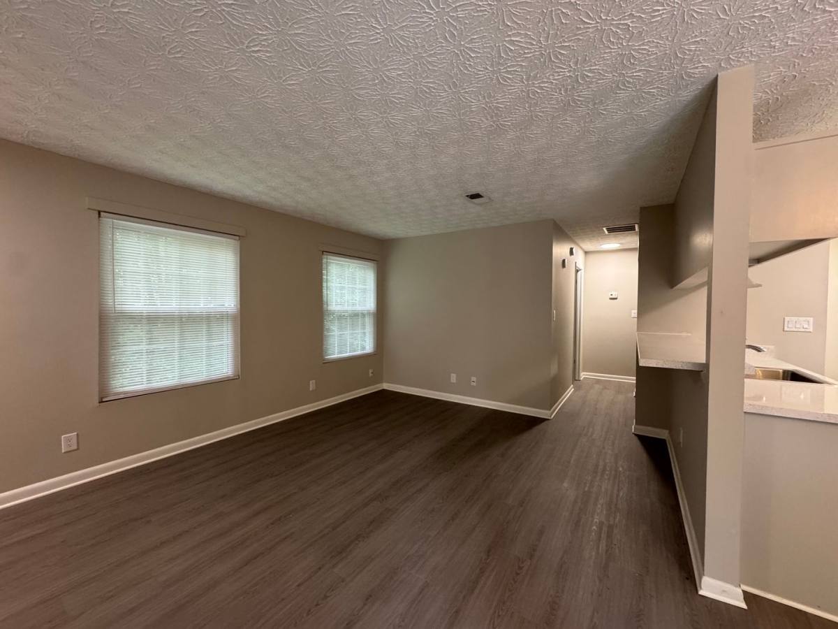 Apartment for rent at 662 Bellemeade Dr, Marietta, GA 30008