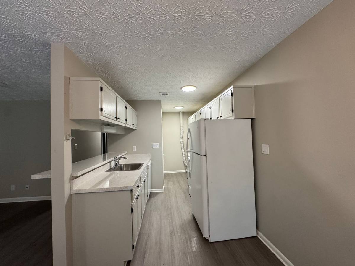 Apartment for rent at 662 Bellemeade Dr, Marietta, GA 30008