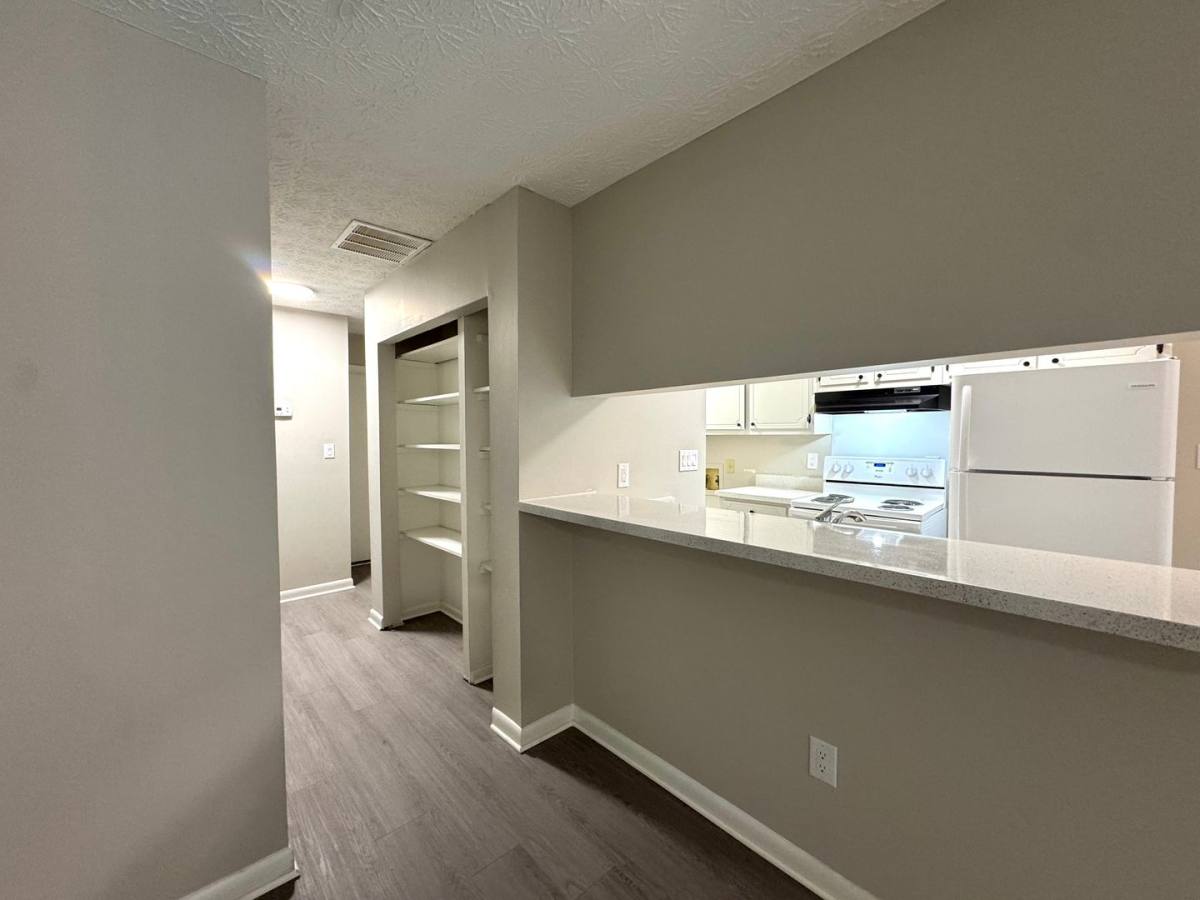 Apartment for rent at 662 Bellemeade Dr, Marietta, GA 30008
