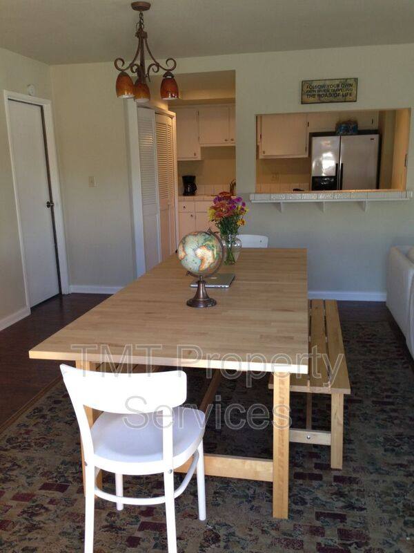 Townhouse for rent at 881-D Peach, San Luis Obispo, CA 93401