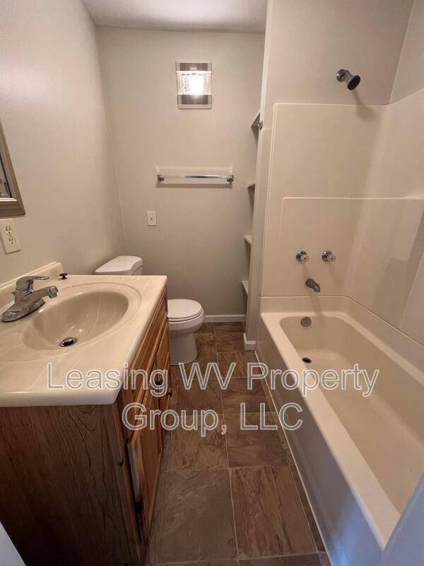 Apartment for rent at 2651 Main St #3, Hurricane, WV 25526