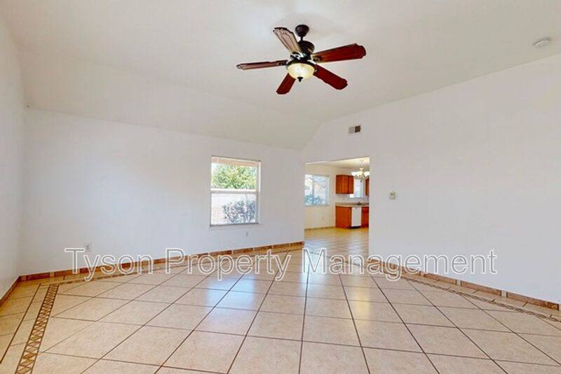 House for rent at 419 Sawtooth SE, Albuquerque, NM 87123