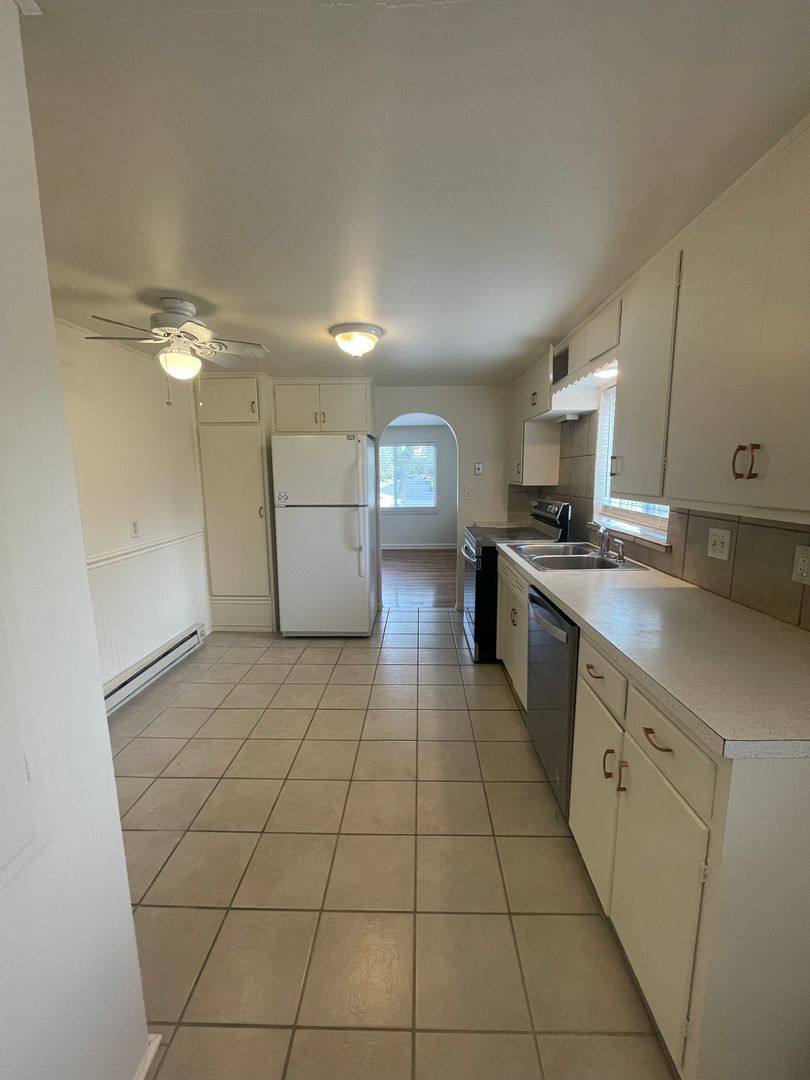 Apartment for rent at 1127 W Mulberry St, Fort Collins, CO 80521