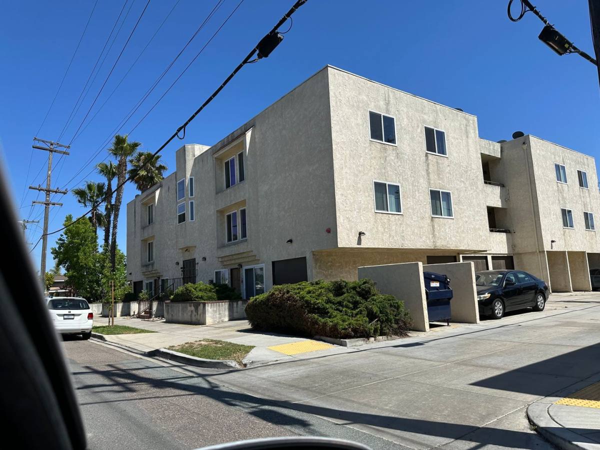 Apartment for rent at 4189 Monroe Ave, San Diego, CA 92116