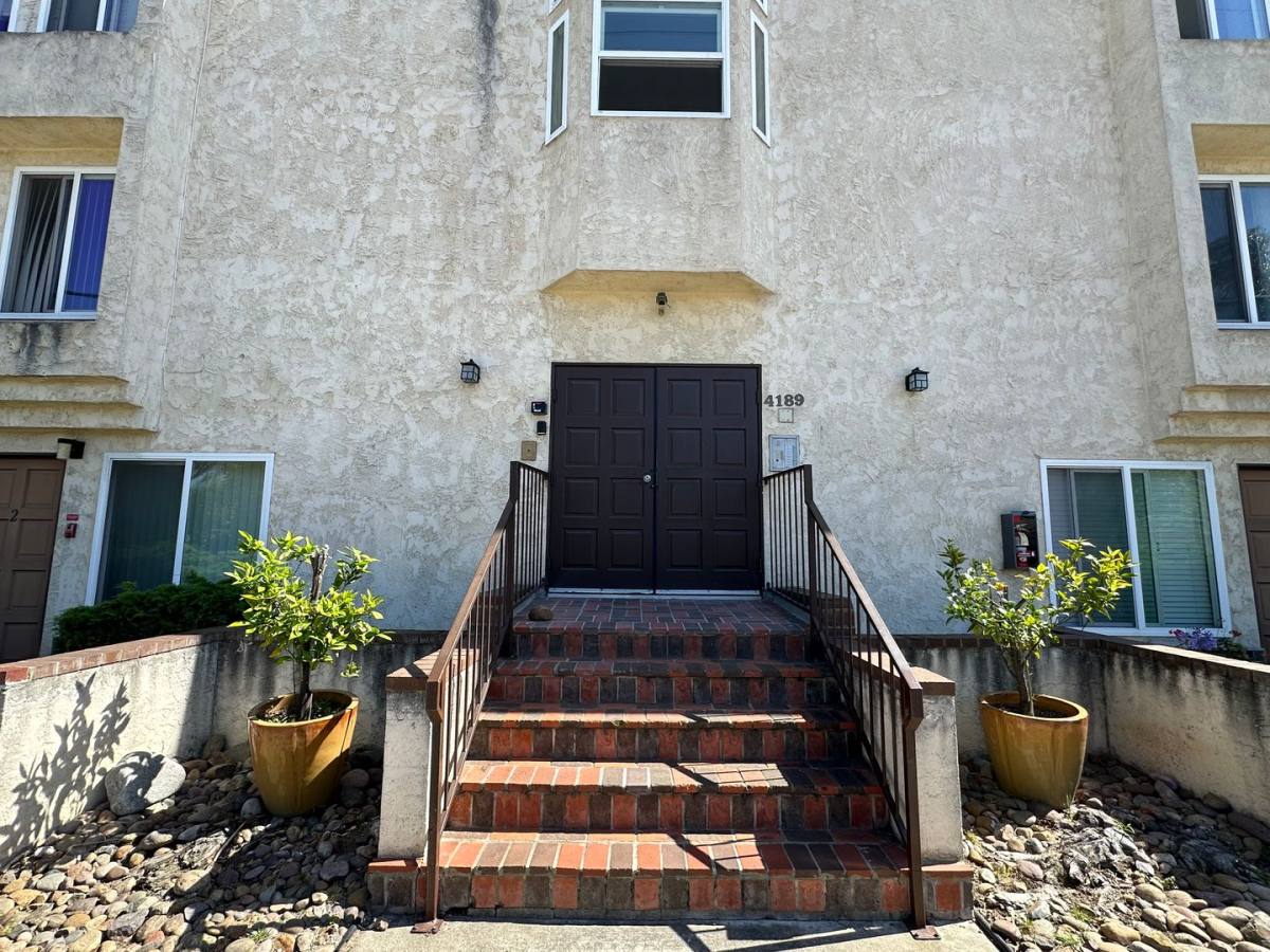 Apartment for rent at 4189 Monroe Ave, San Diego, CA 92116