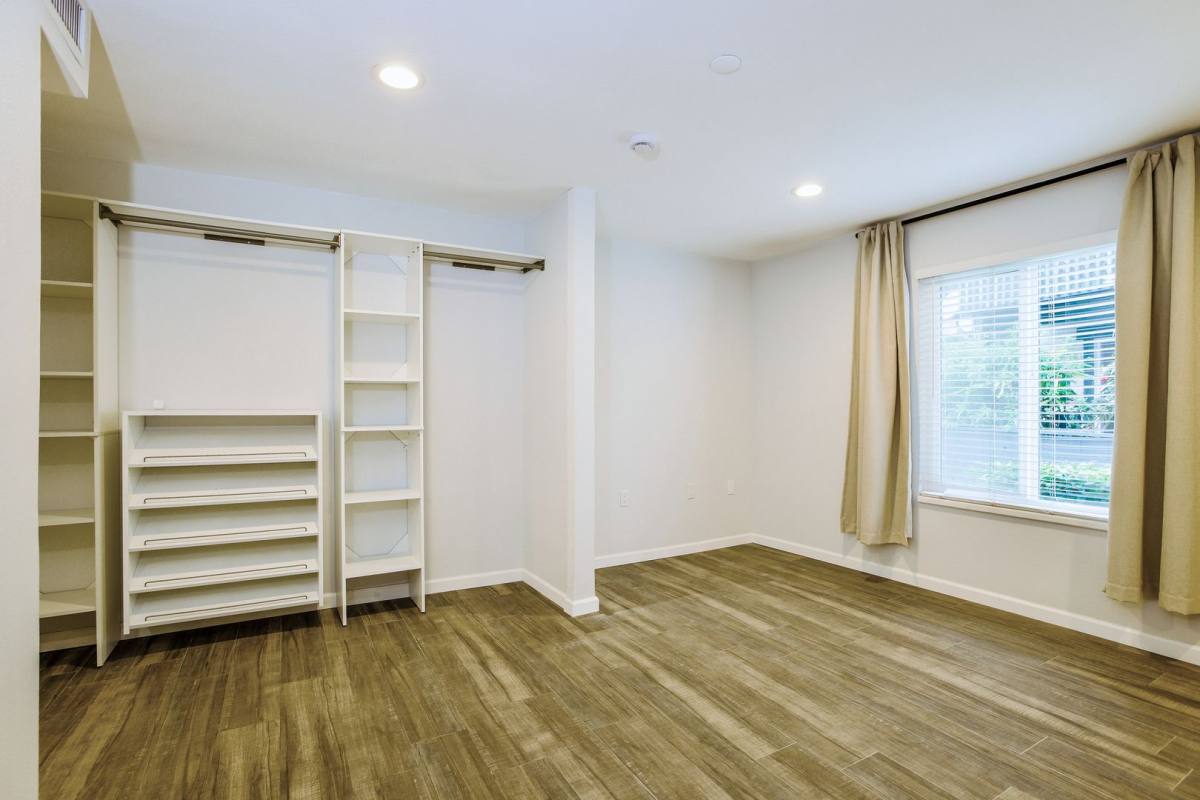 Condo for rent at 23250 Orange Ave, Lake Forest, CA 92630