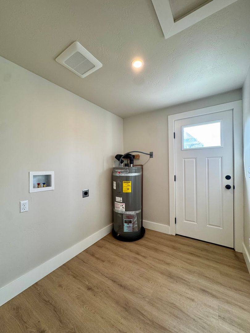 House for rent at 5 Rideout St, Samoa, CA 95564