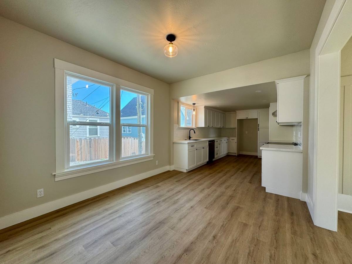 House for rent at 5 Rideout St, Samoa, CA 95564