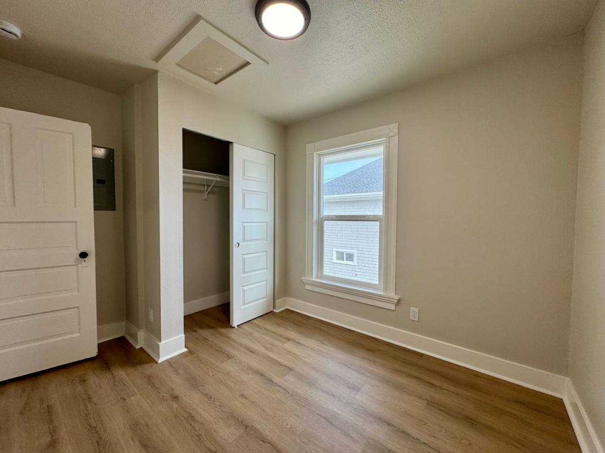 House for rent at 5 Rideout St, Samoa, CA 95564